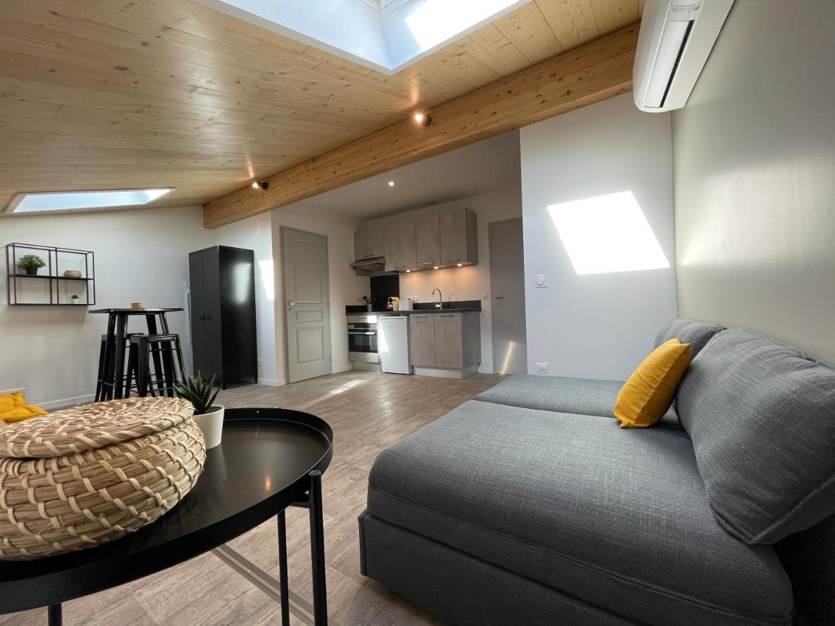 Superbes studios de charme, lumineux et climatisés en plein centre Burdeos Exterior foto