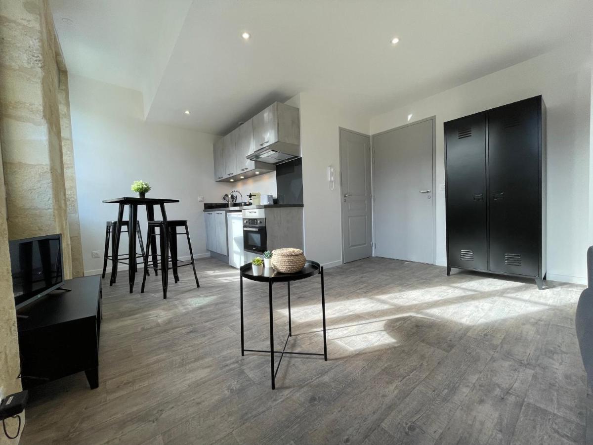 Superbes studios de charme, lumineux et climatisés en plein centre Burdeos Exterior foto